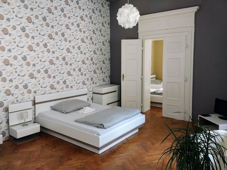 Apartments T�nsk� 7