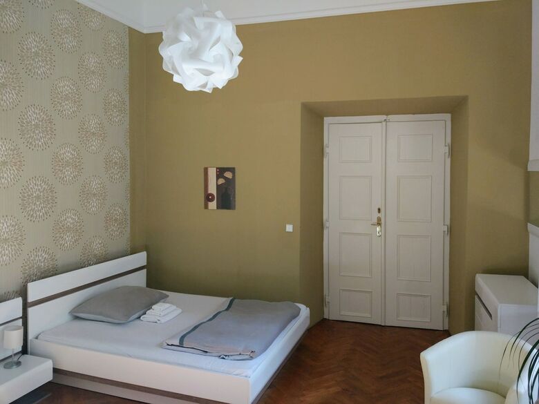 Apartments T�nsk� 7