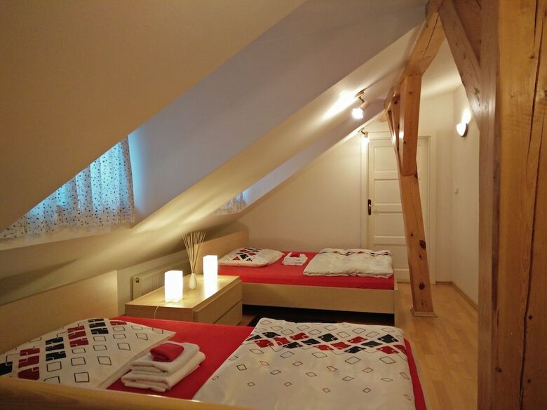Apartments T�nsk� 7