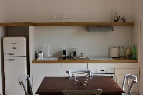 Holiday Home, Mondello