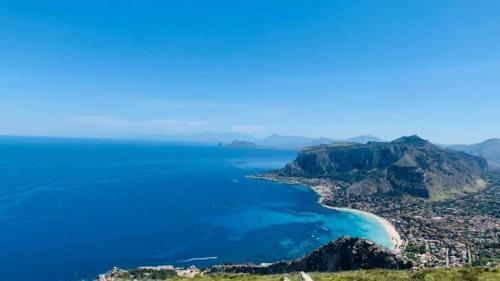 Holiday Home, Mondello