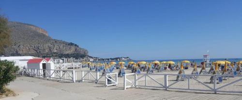 Holiday Home, Mondello