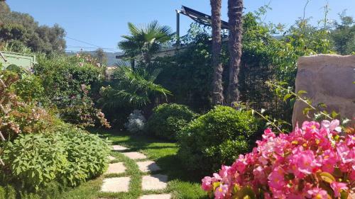 Bed & Breakfast La Rocca Maison De Charme