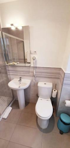 Hostal Fan Rooms Duquesa