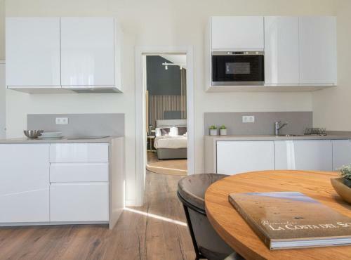 Home Art Apartments M�laga
