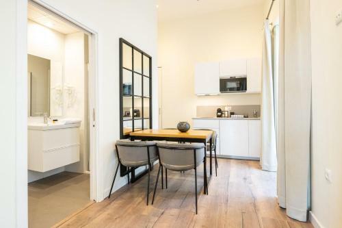 Home Art Apartments M�laga