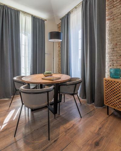 Home Art Apartments M�laga