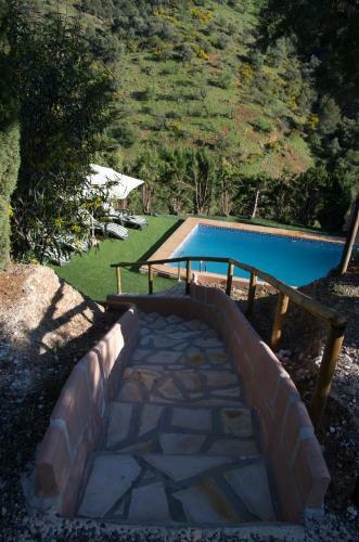 Rural Montes M�laga: Finca Pedregales