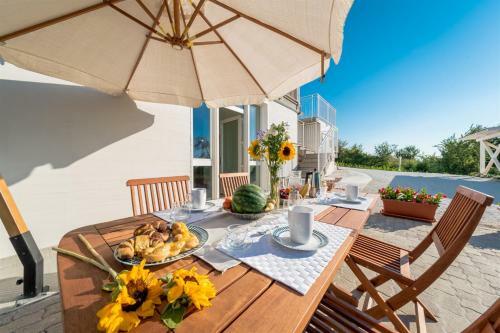 Villa Casa Di Eolo 8&2