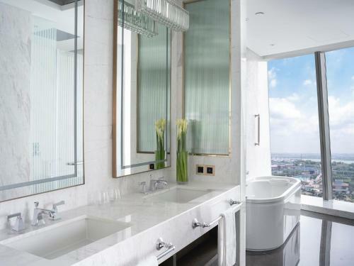 Hotel Langham Place Changsha