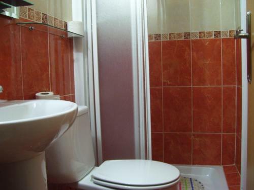 Hostal Huespedes Toledo