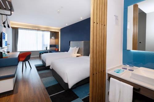 Holiday Inn Express Zhoushan Dinghai, An Ihg Hotel