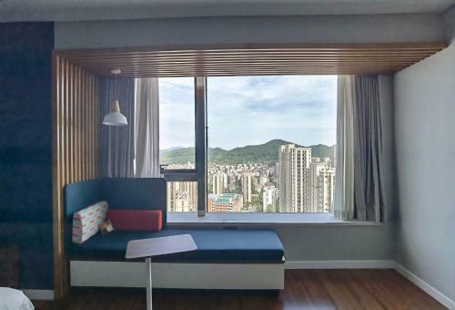 Holiday Inn Express Zhoushan Dinghai, An Ihg Hotel
