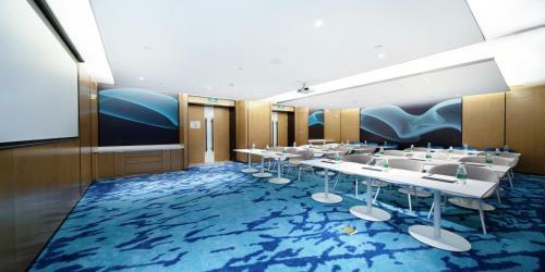 Holiday Inn Express Zhoushan Dinghai, An Ihg Hotel