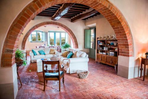 Villa Podere Pisinano 8&2