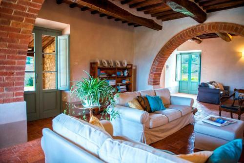 Villa Podere Pisinano 8&2