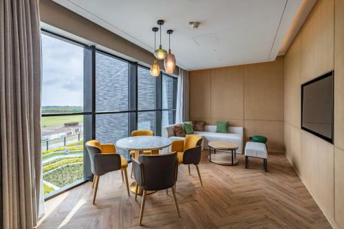 Holiday Inn Shanghai Chongming, An Ihg Hotel