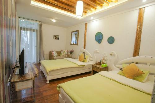 Meet Joy Homestay