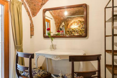 Hostal Ca' Monteggia Guest House