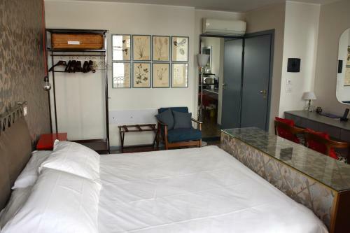 Hostal Ca' Monteggia Guest House