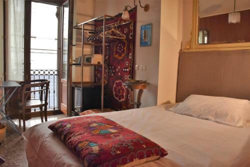 Hostal Ca' Monteggia Guest House