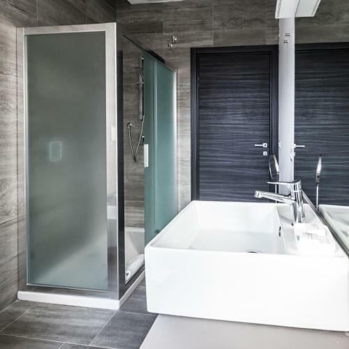 Hostal Made To Measure Business