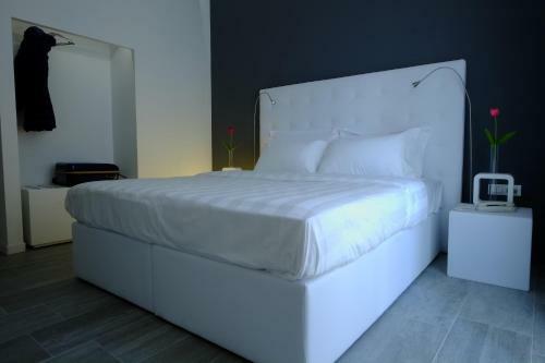 Hostal Made To Measure Business