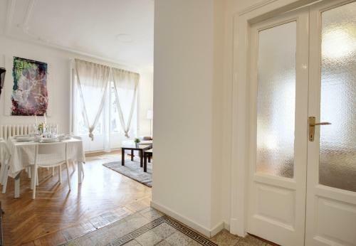 Mameli Apartment