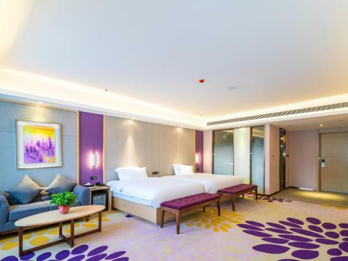Lavande Hotel Anshun West High-speed Rrailway Station