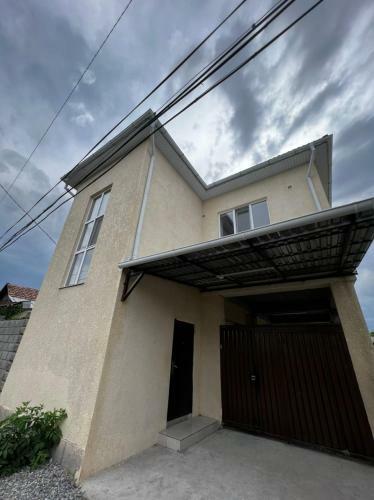Bed & Breakfast Meiman House Close To Asia Mall
