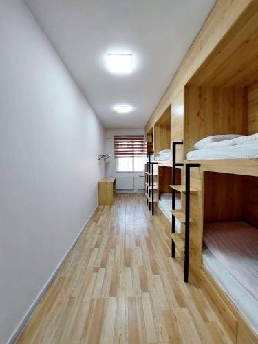Hostal Nem Guest House