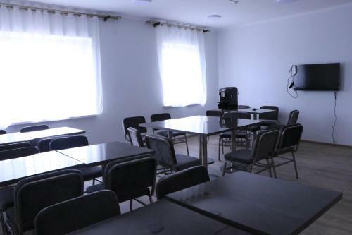 Hostal Issyk - Kol Hotel
