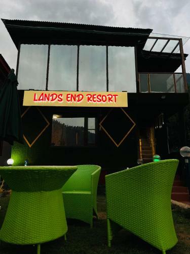 Hotel Lands End Resort