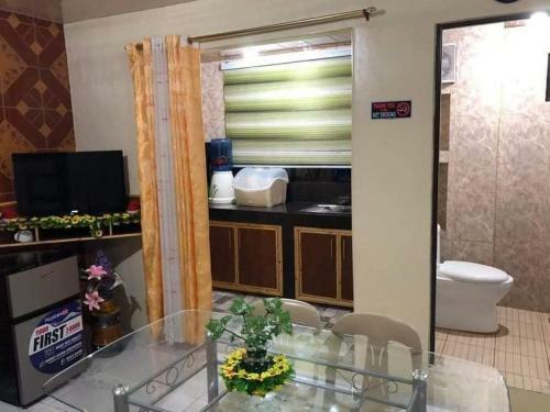 Yvonne Jhar Lodging Home