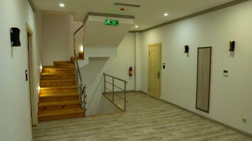 Atrium Smart Hotel