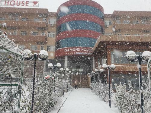 Sadeer Palace Hotel & Motel