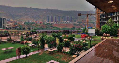 Sadeer Palace Hotel & Motel