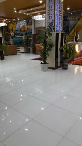 Gudea Hotel