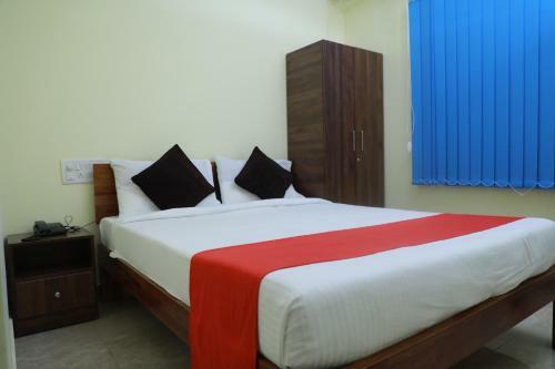 Hotel Monarch Stays Gandhi Nagar