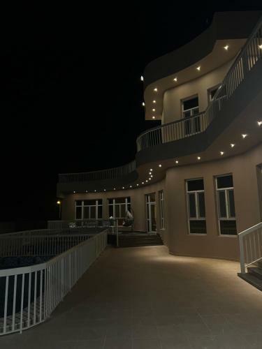 Ocean Chalet