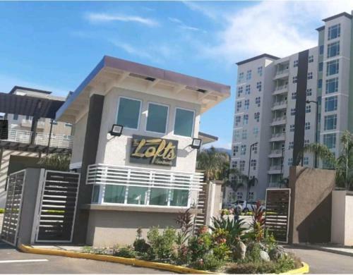 Apartamento Le Luxe Penthouse 2br W AC Wifi & 24 Hr Sec