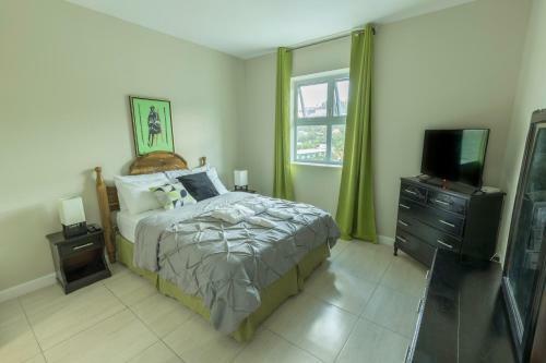Apartamento Le Luxe Penthouse 2br W AC Wifi & 24 Hr Sec