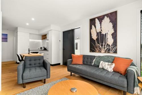 Wanaka Riverside - Albert Town Holiday Home
