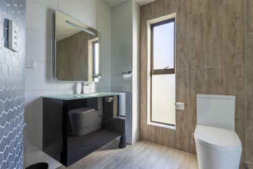 High-end 2br House - Skytower View- Nr Ponsonby Rd