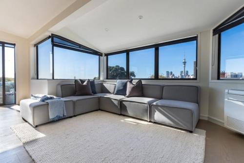 High-end 2br House - Skytower View- Nr Ponsonby Rd