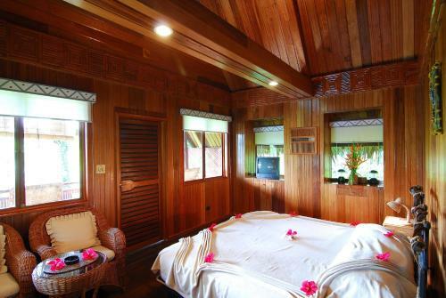 Hotel Palau Plantation Resort