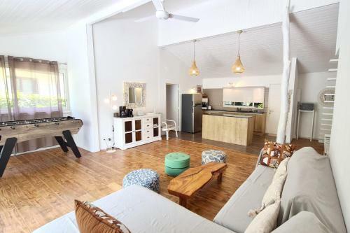 Cottage Manua