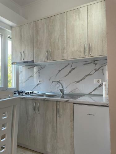 Apartamento Holiday In Expres Durres