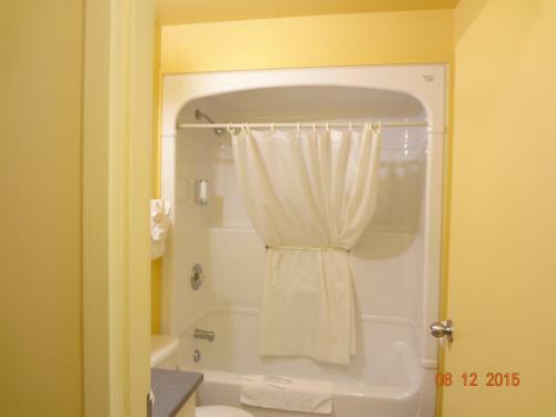 Park Inn Motel