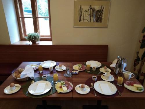 Hostal G�stehaus Schloss Bernau